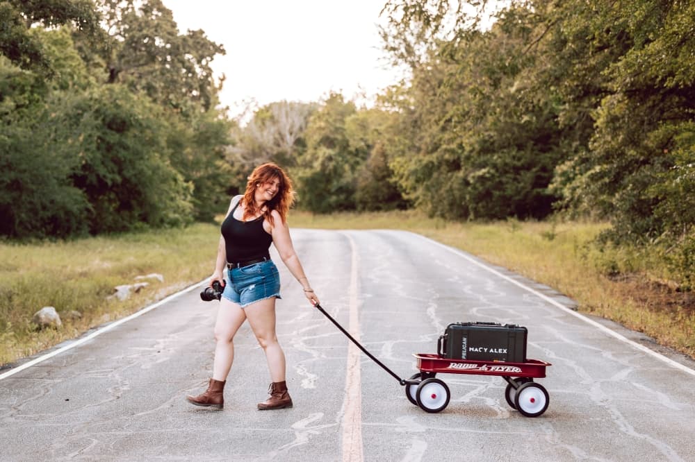 Macy Alex Photography shares top 5 tips for capturing perfect family portraits