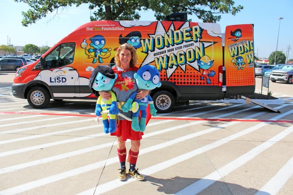 Have STEM, will travel: Lewisville ISD mobile science class tours campuses