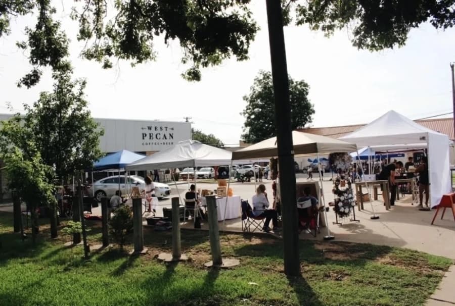 An image of vendors at the collective. 