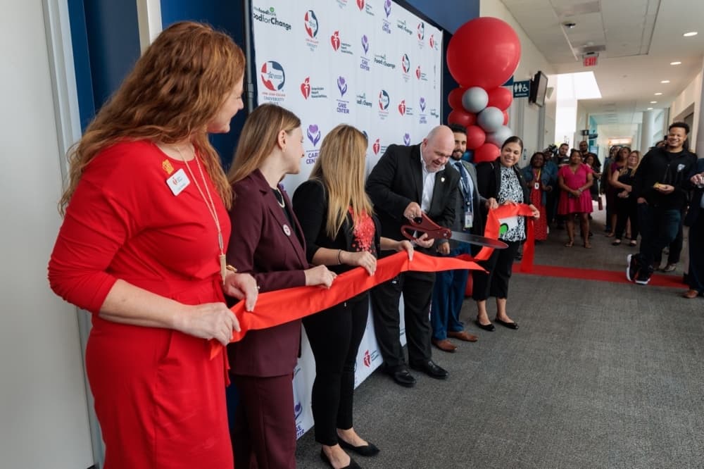 New care center providing students with food, resources at Lone Star College-University Park