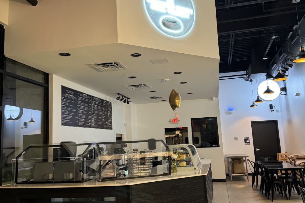 The Williamson County Bagel Company begins serving hand-rolled bagels in Cedar Park, Leander