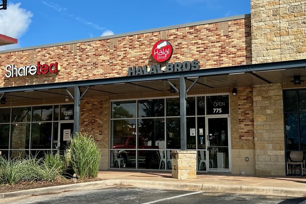Halal Bros. opens Round Rock location