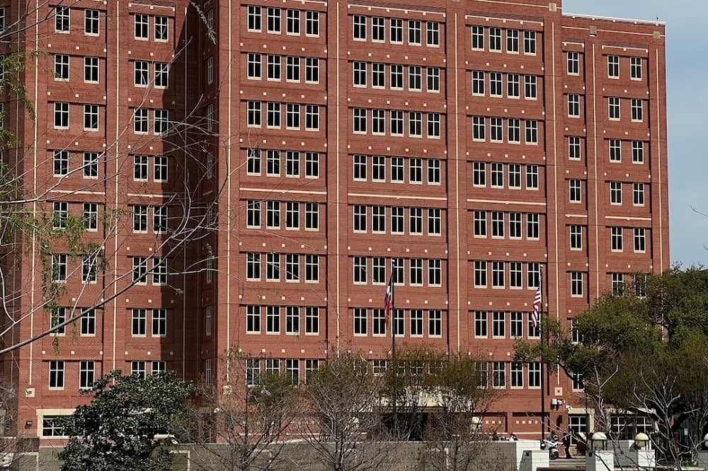Harris County jail meets state inspection standards, but inmates still outsourced to states lacking regulation