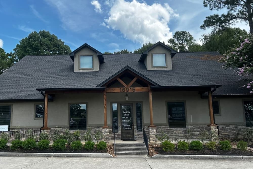 Luxury Barber Salon & Spa relocates to Montgomery