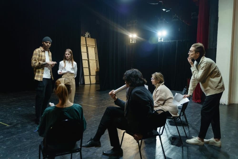 Standing Ovation Theatre invites Clear Lake community to open house