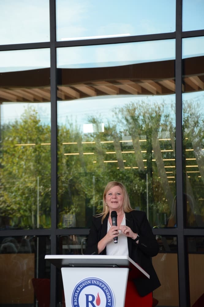 Richardson ISD Superintendent Tabitha Branum speaks at a ribboncutting ceremony at Lake Highlands Middle School. 