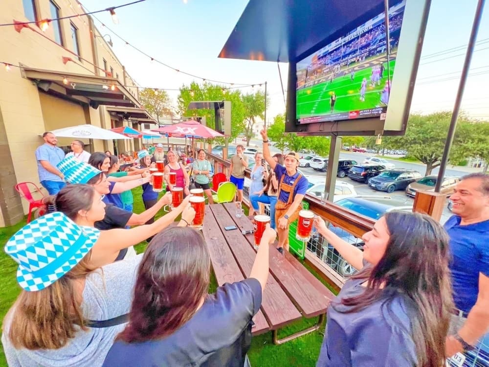 8 places to watch the Super Bowl in the Greater Houston area
