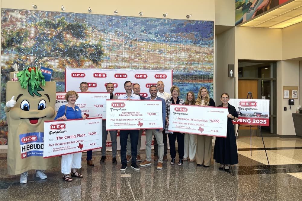 Construction starts for new Georgetown H-E-B; company donates thousands to local nonprofits