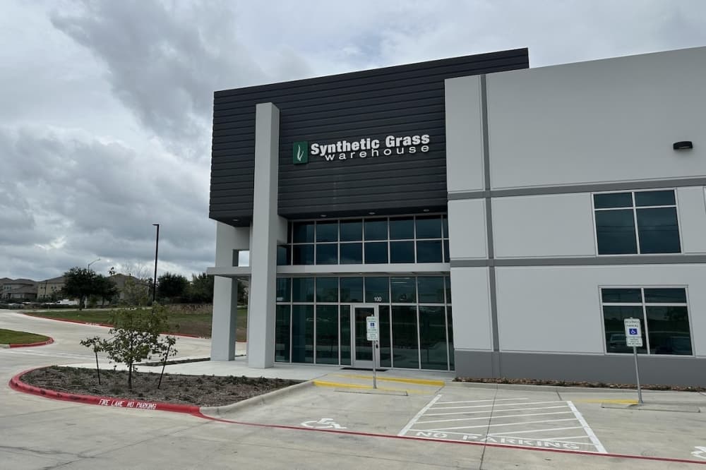 Synthetic Grass Warehouse now open in Buda