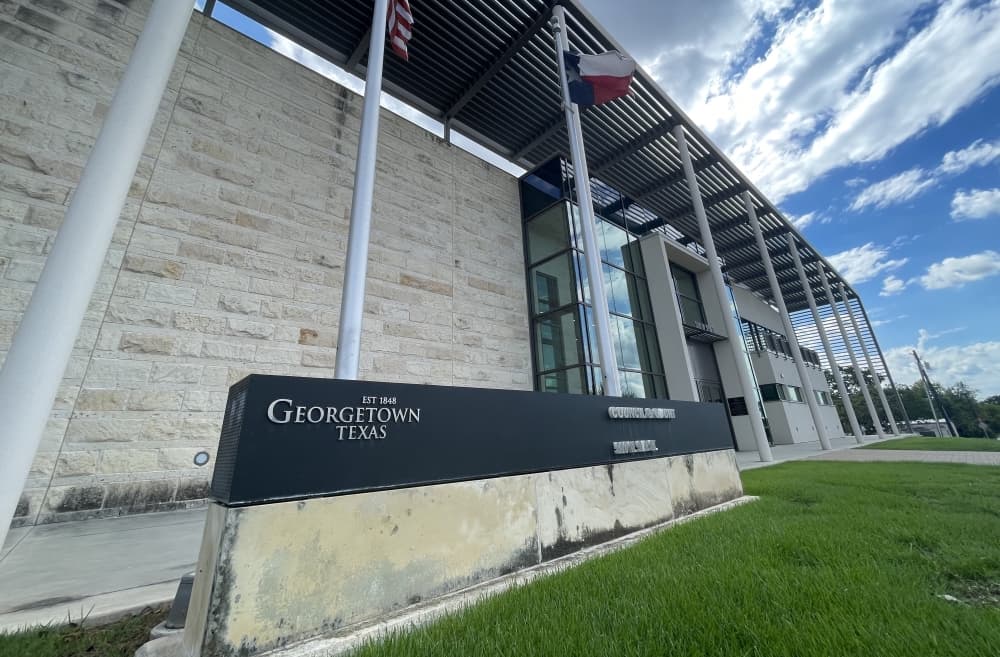 Georgetown City Council approves short-term rental ordinance, effective Nov. 1