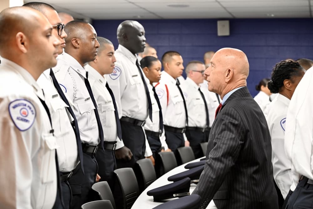 Mayor John Whitmire announces $10,000 starting pay raise for Houston police cadets