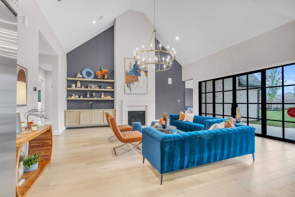 Jamestown Estate Homes model home located at 17634 Grandeur Blvd. boasts beautiful vaulted ceilings and spacious rooms. 