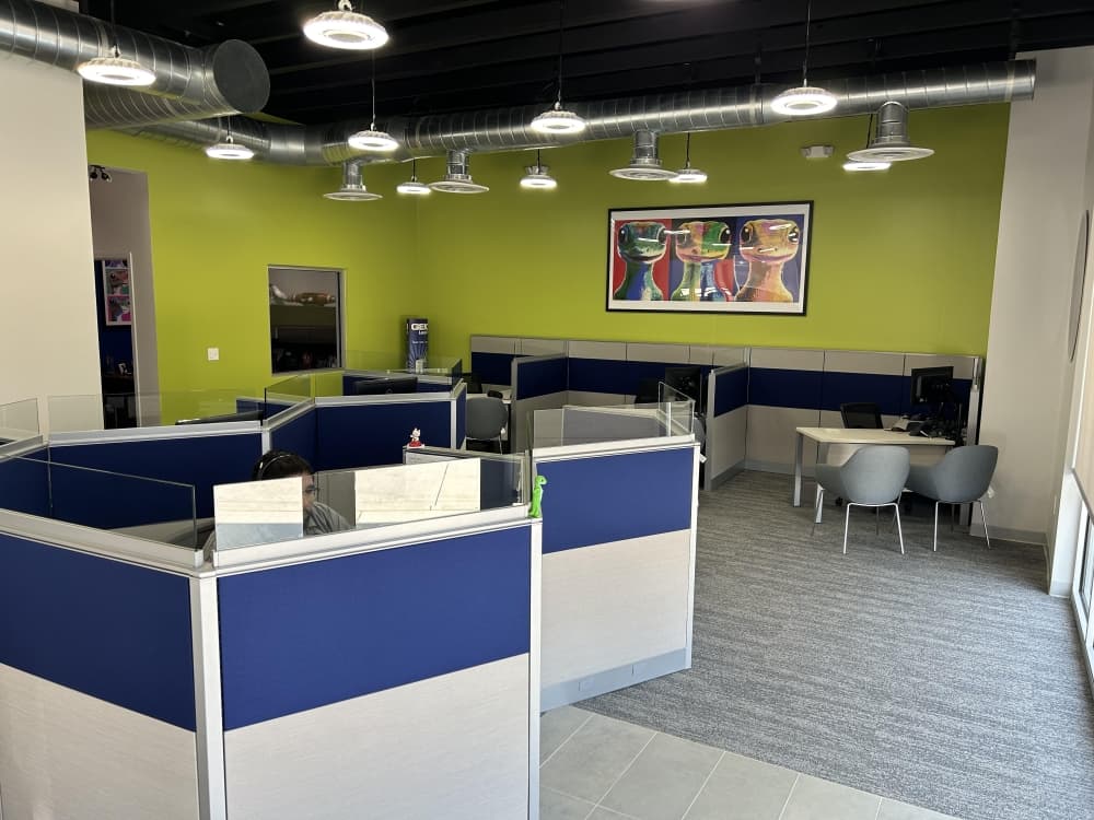 Matt Bischof and his team are thrilled to welcome the community to their GEICO local office. 