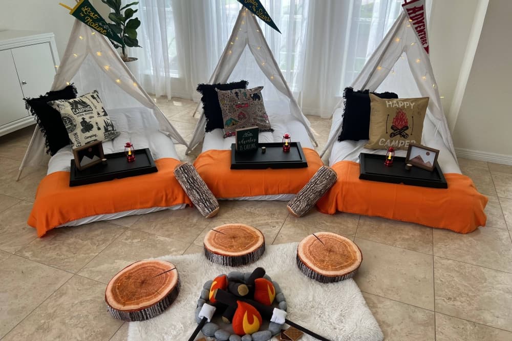 Pop-up Sleepover offers themed party experience