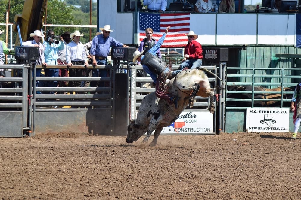 Road closures announced for Comal County Fair Parade