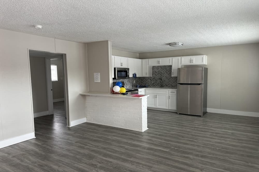 The Lynx Apartments