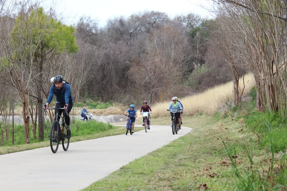 Nonprofit raises funds for tree planting on Heights Hike and Bike trail