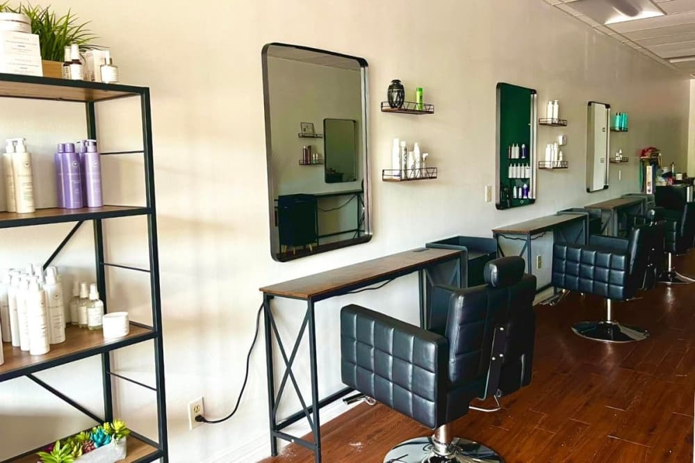 LoTy Beauty Retreat offers boutique hair salon, training space in Missouri City