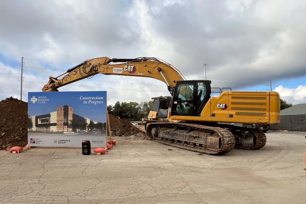 Austin Regional Clinic to open new specialty, surgery clinic in South Austin