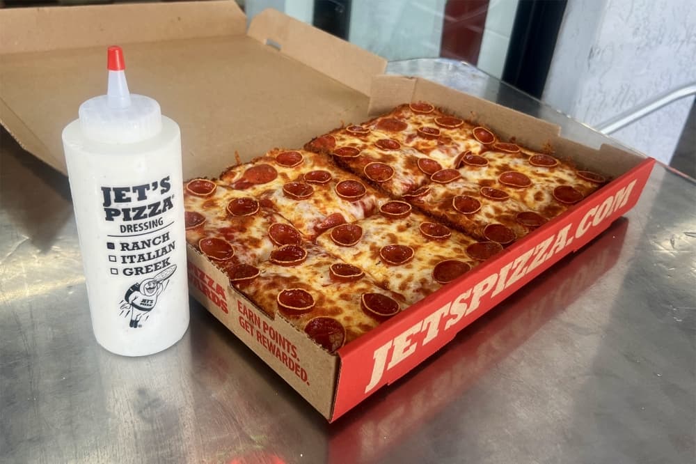 Jets Pizza marks first year serving Conroe and The Woodlands area