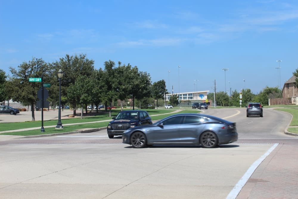 Trophy Club survey shows opposition to traffic light on Bobcat Boulevard