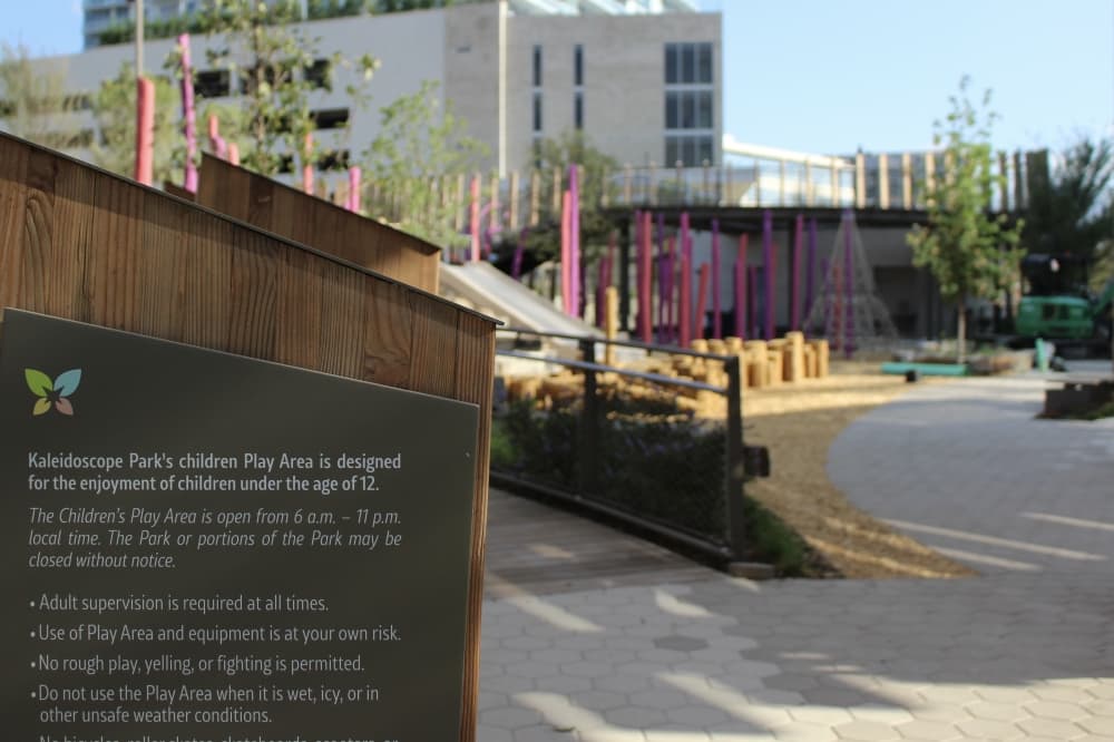 kaleidoscope park sign 
