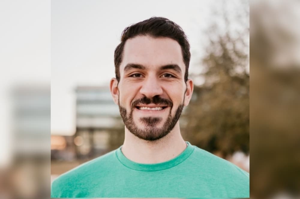 LoopDeco CEO and co-founder Roman Pennell headshot.