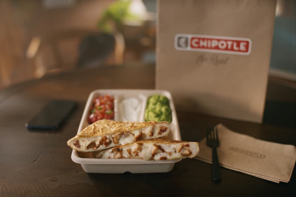 Chipotle opens new location in Willis