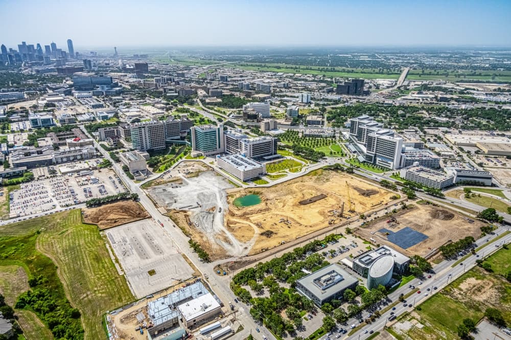 The new campus will be built on 33.7 acres in Dallas’ Southwestern Medical District near the intersection of Harry Hines Boulevard and Mockingbird Lane. (Courtesy Children’s Health)