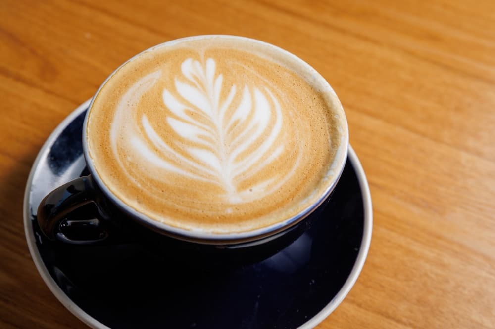 An image of a coffee served at the shop. 