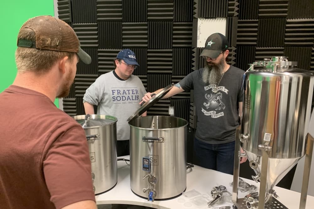 University of North Texas offers winemaking, brewing courses in new minor program