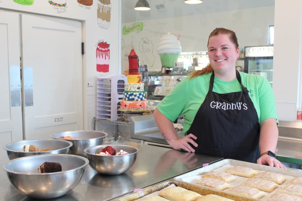 Granny's Bakery serves up cake, honors legacy