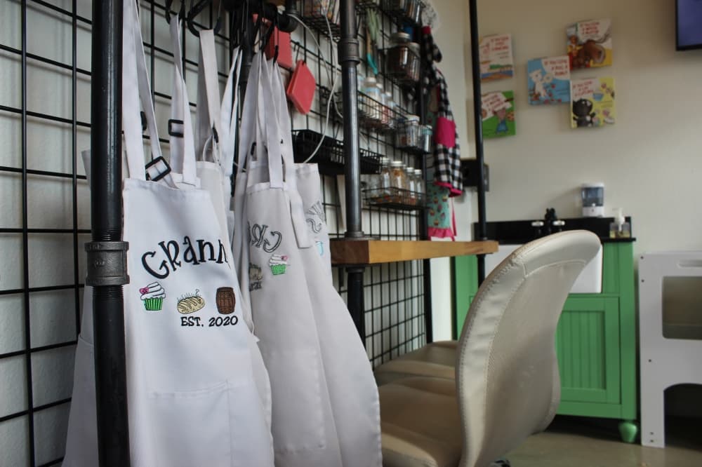 apron