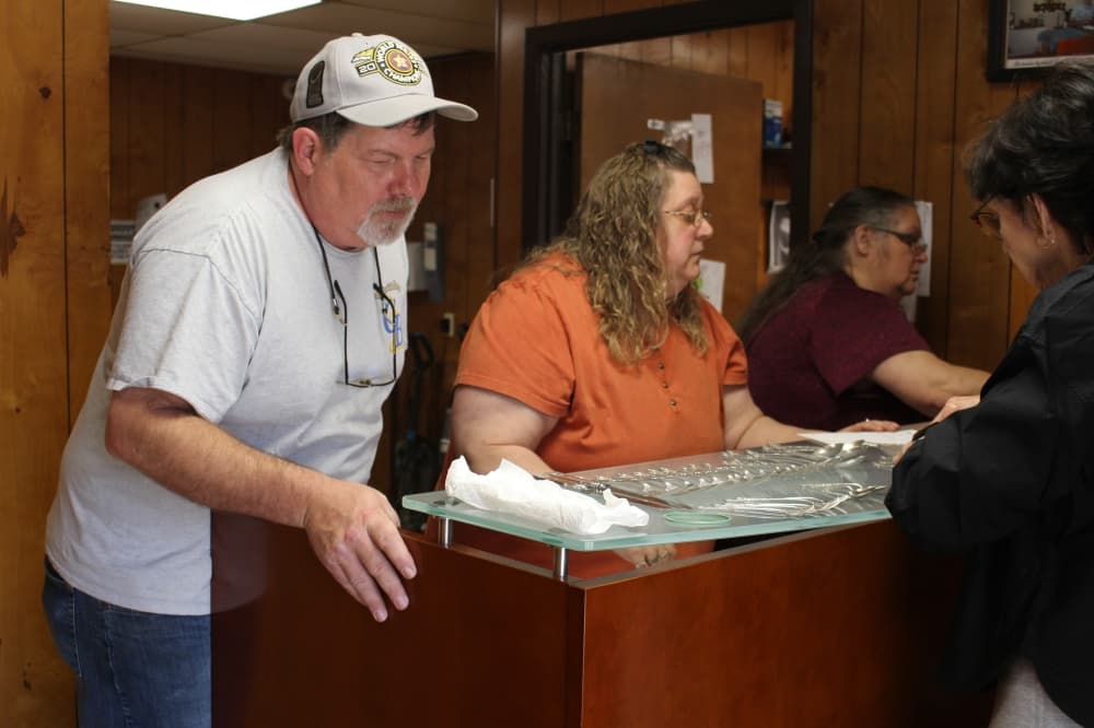 Family business makes old things new at Colonial Brass in Cy-Fair