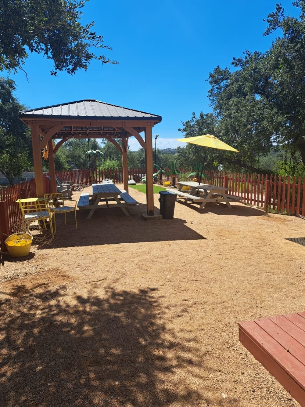 The food truck also has outdoor seating. (Courtesy Hugo's Bistro) 