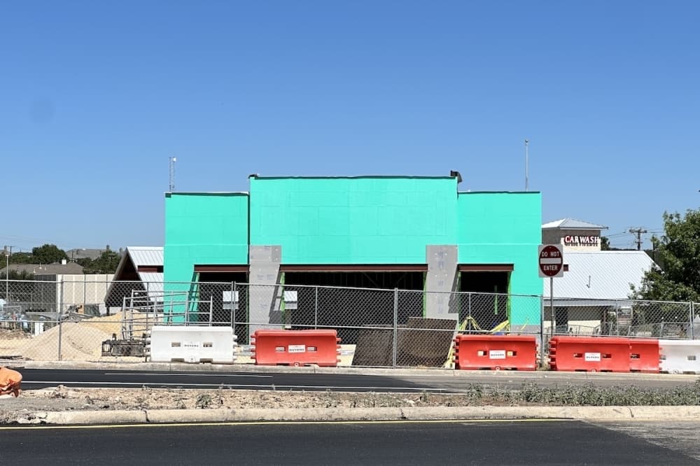 Tia’s Taco Hut to open 13th location at Evans Road