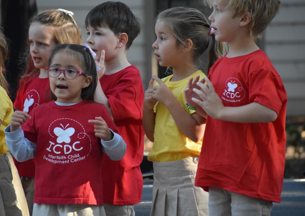 Children sing in a group