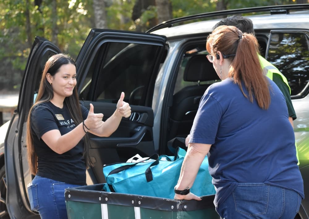 Day of Giving launches community food drive in The Woodlands