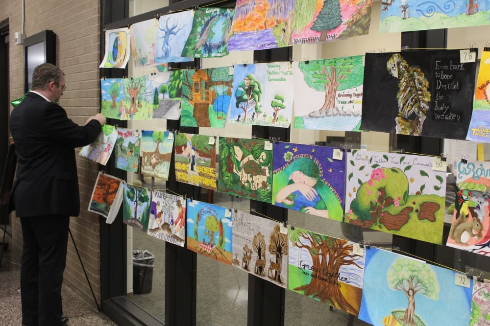 Pearland community invited to vote for favorite art in Arbor Day contest