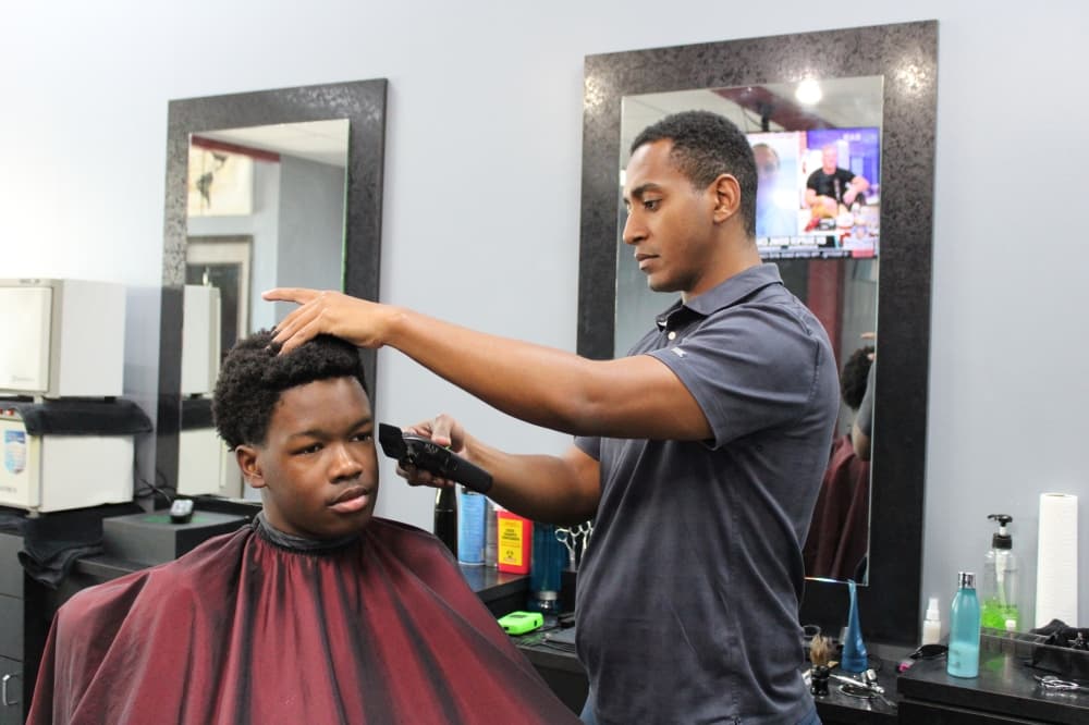 Diamond Barbershop offers cuts, more in Frisco