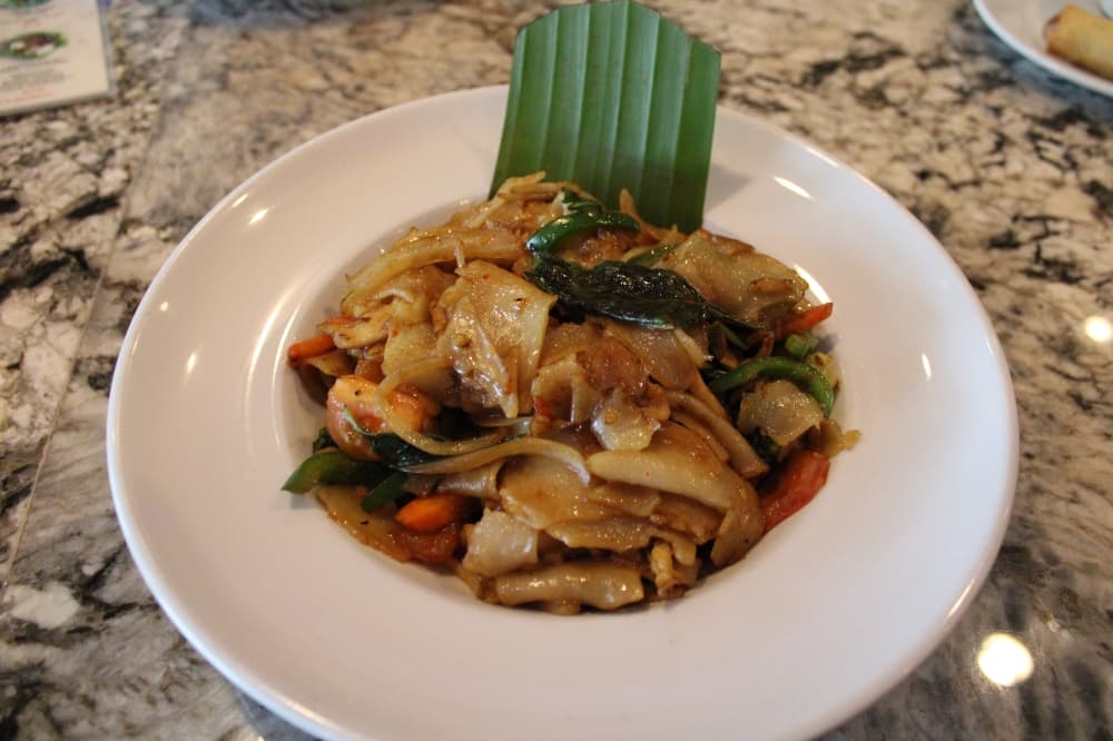 Manee Thai brings authentic Thai dishes to Frisco diners, owners said