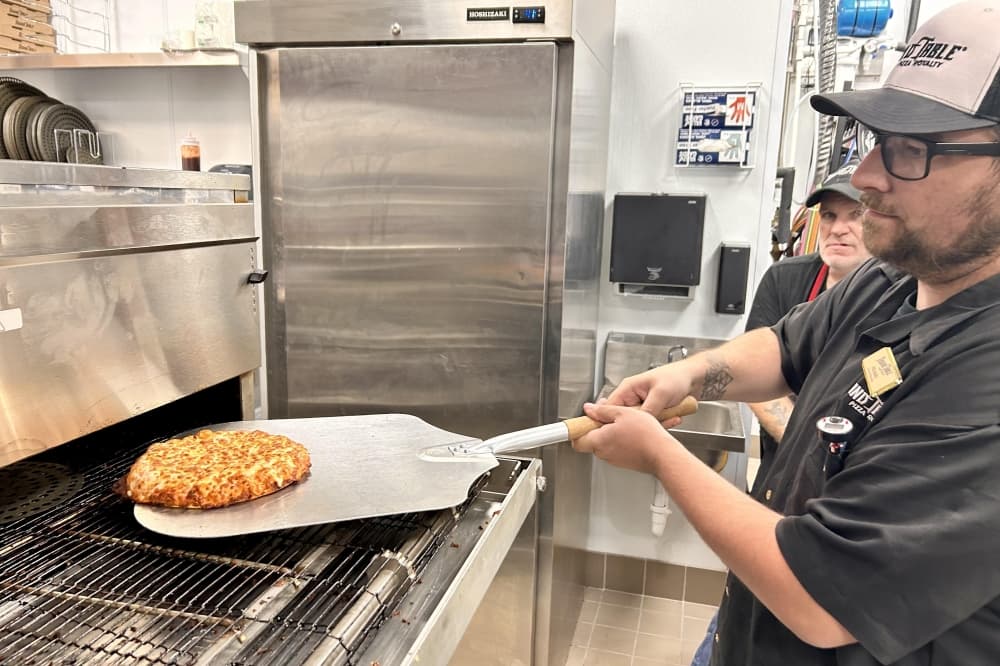 Round Table Pizza to bring 'West Coast-style' pizza to New Braunfels