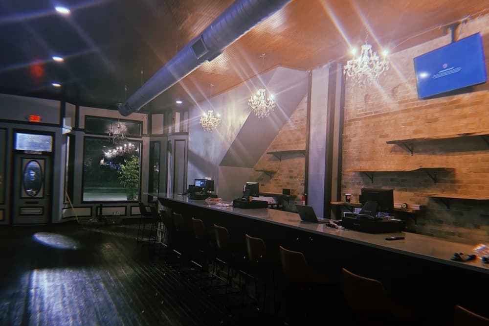Bayle's to open on The Square in honor of local college student