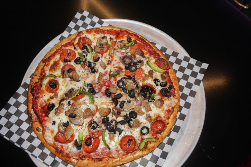 An image of the pizza sold at the bar. 