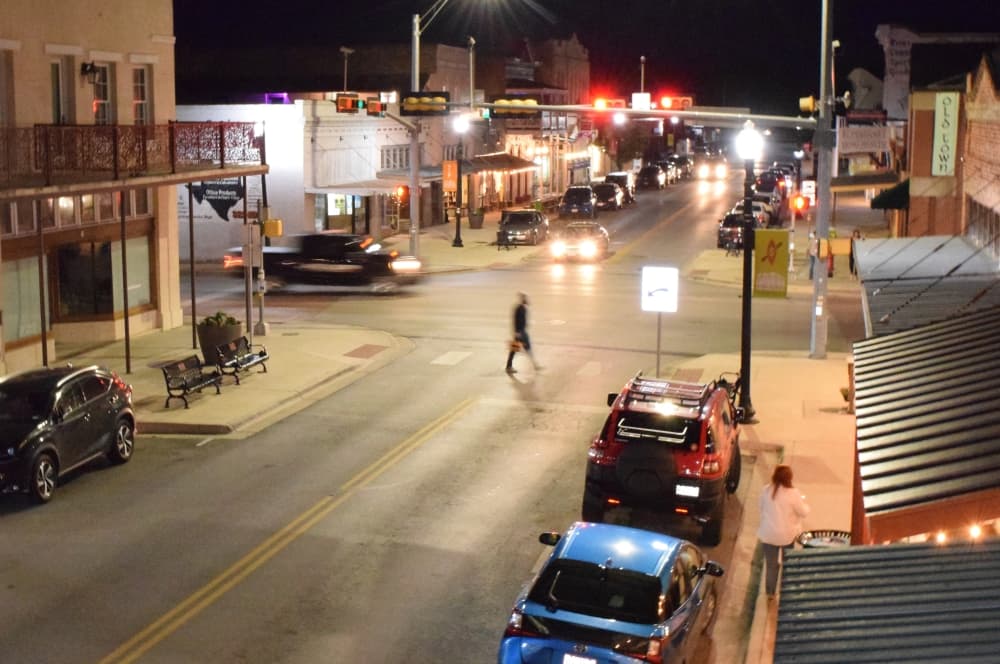 Bastrop OKs $525K land buy for downtown parking