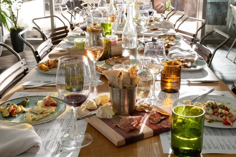 An image of different food and drinks served at the restaurant. 