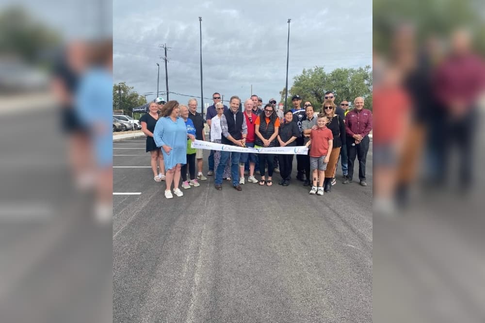 Universal City opens first municipal parking lot