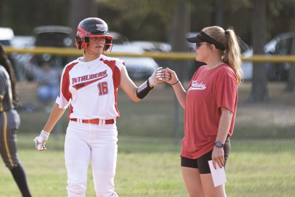 Softball tournament hosted in Sugar Land for 30 years moves to Pearland