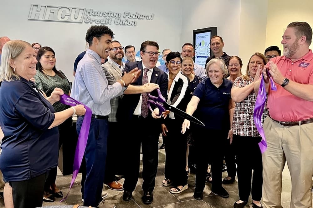 Houston Federal Credit Union opens services inside Weslayan Tower