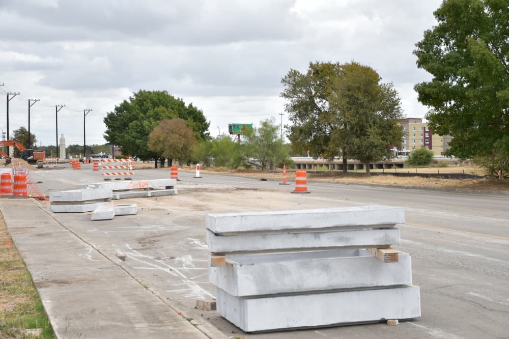 Final phase of Retama Parkway reconstruction underway